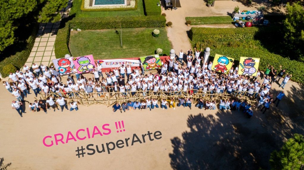 Panel cumple 15 años y lo celebra bajo el lema #SuperArte